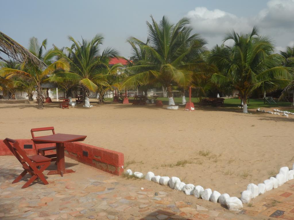 Legacy Tribe Beach Resort Prampram 외부 사진
