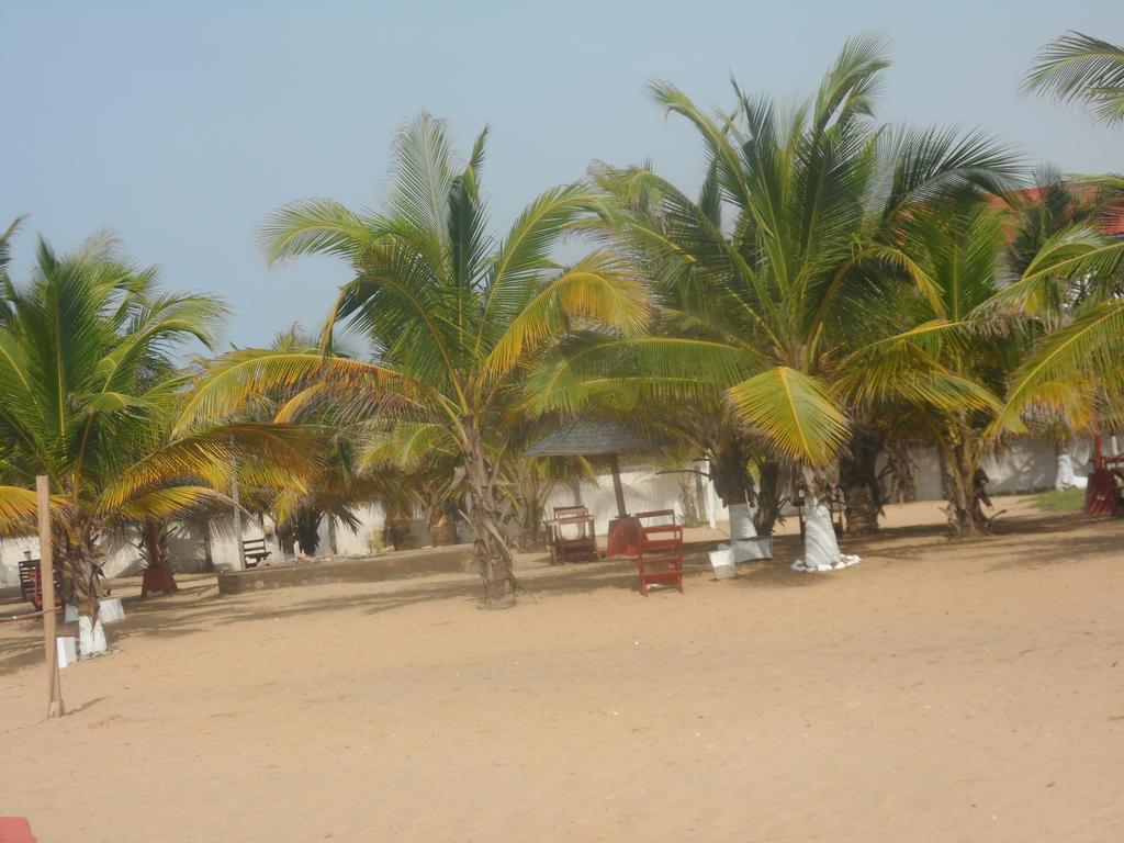 Legacy Tribe Beach Resort Prampram 외부 사진