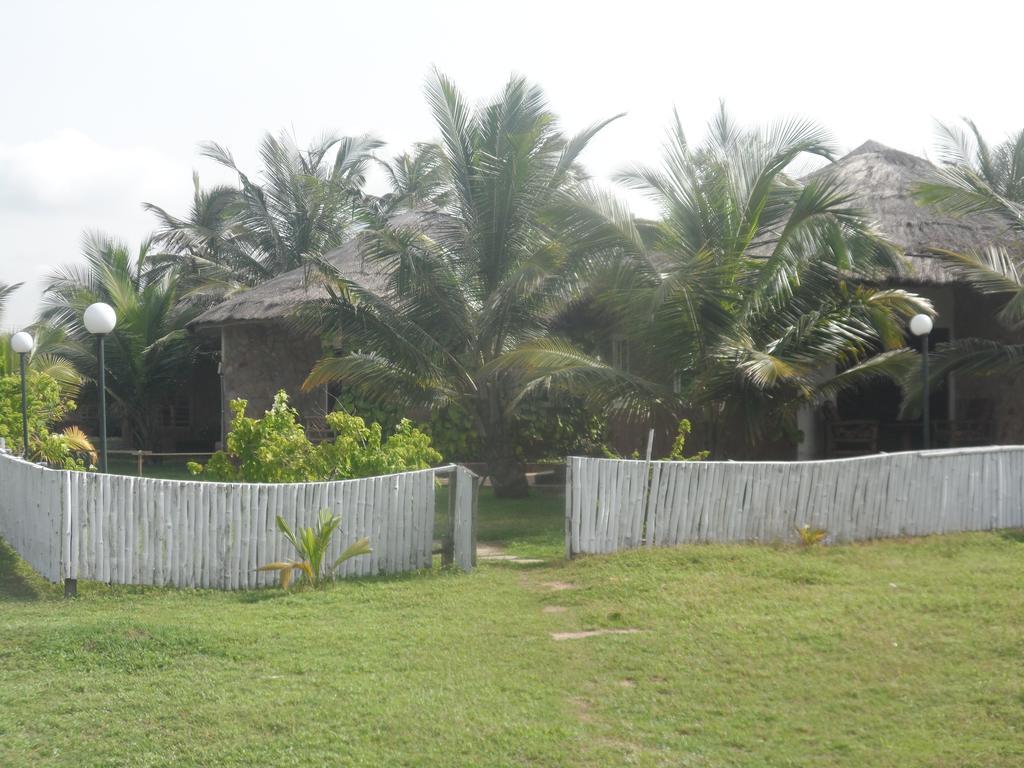 Legacy Tribe Beach Resort Prampram 외부 사진